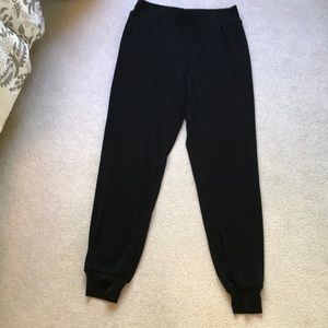 Great pants for daily or work!